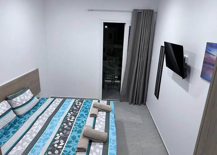 Ivi Apartments
