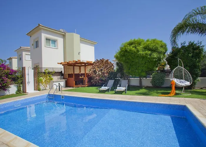 Villa Elias