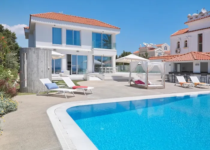 Royal 4 Bedroom Seafront Villa