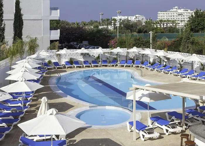 Gaia Sun N Blue Hotel