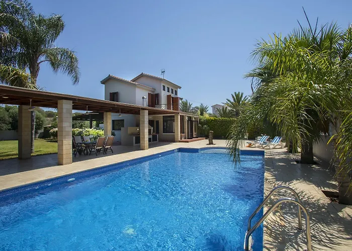 Ayia Napa Villa Magnolia