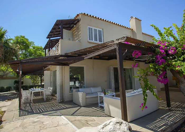 Napa Beachfront Villa