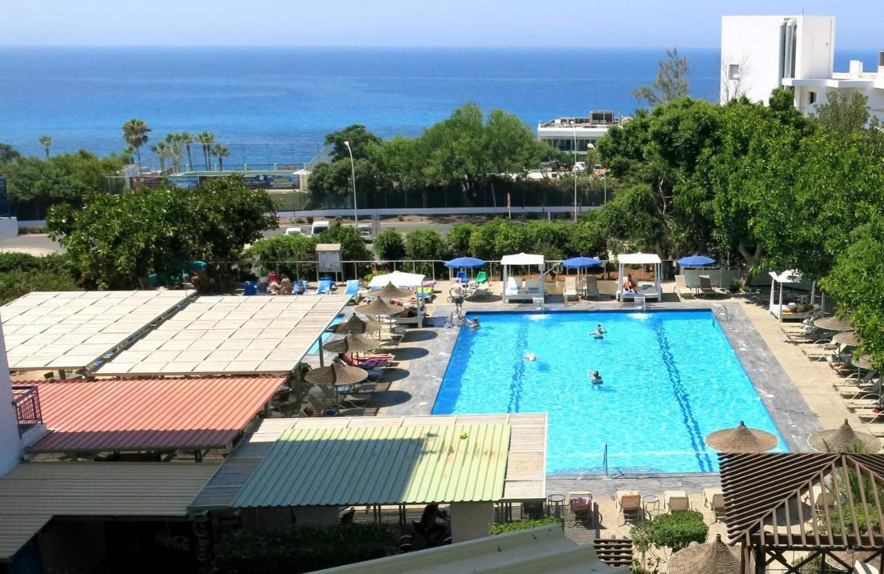 Hotel Marina