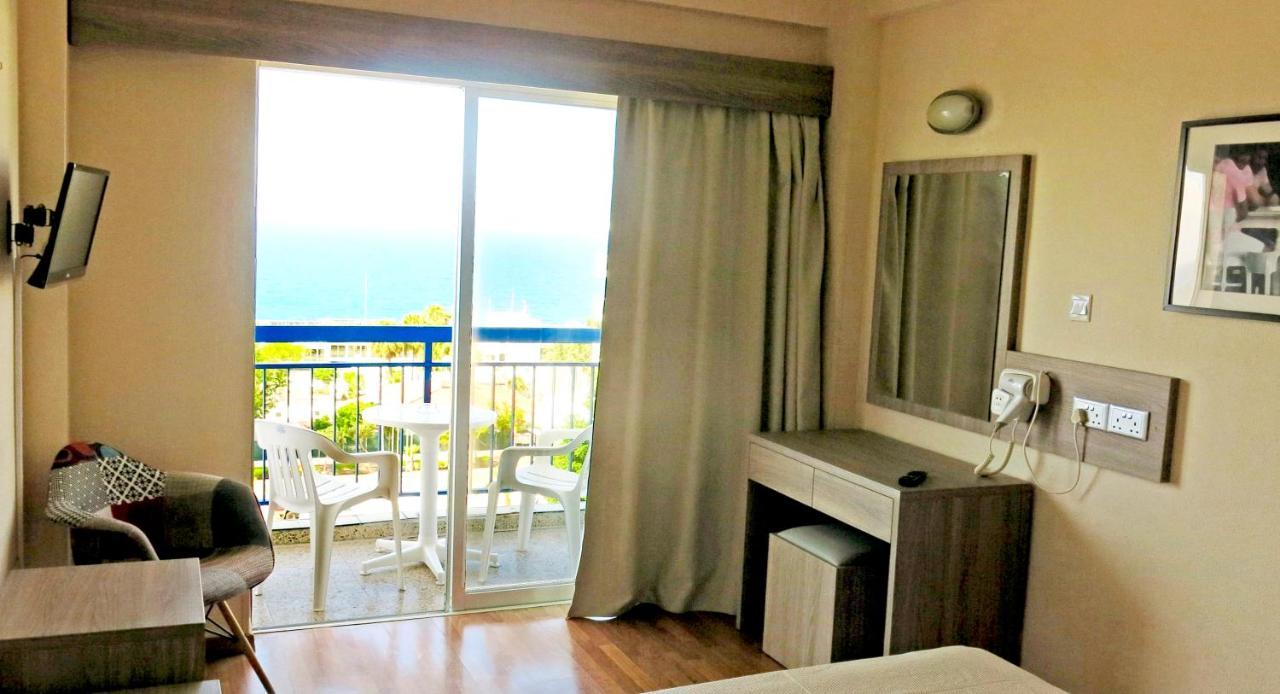 Hotel Marina