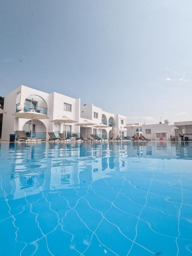 Kaos 2* Agia Napa