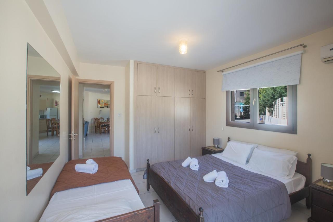 Napiana Apartment *
