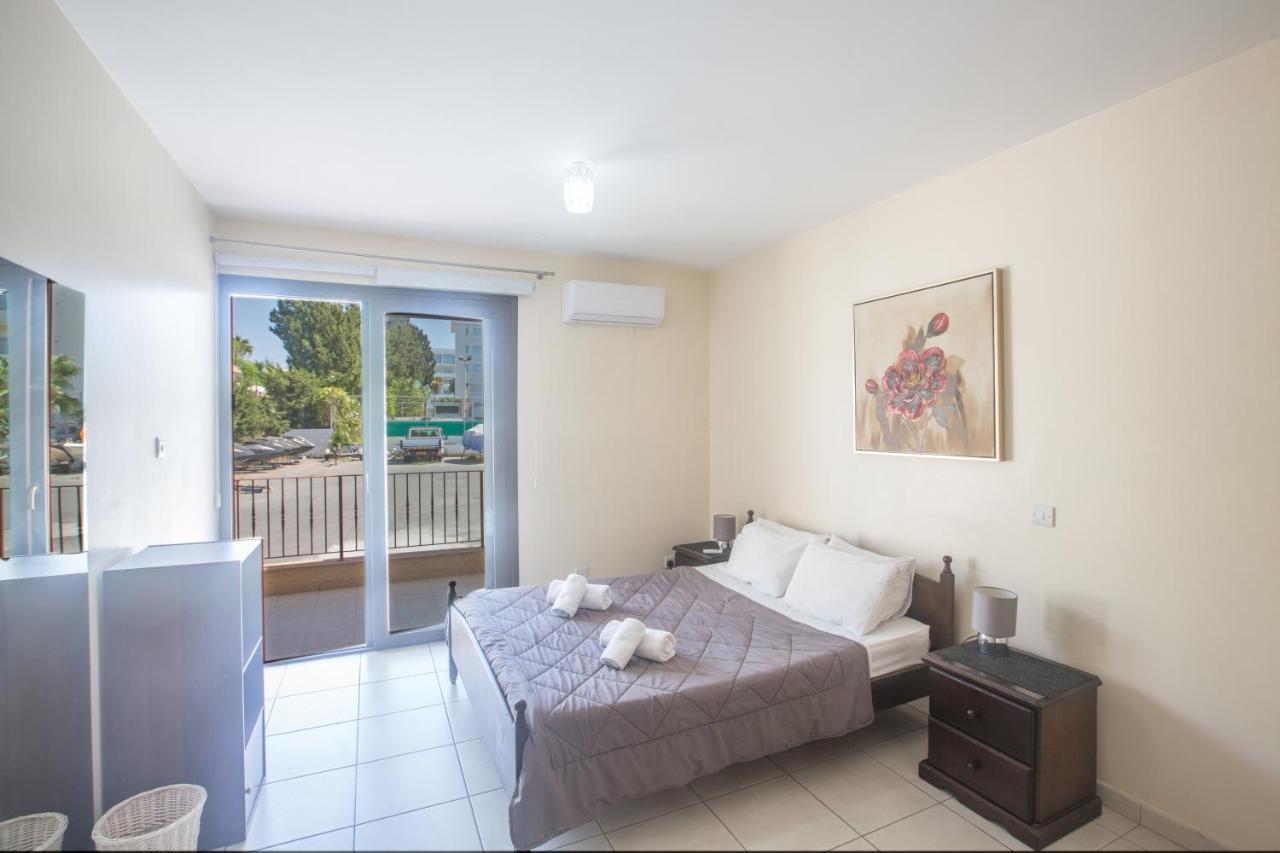 Napiana Apartment *