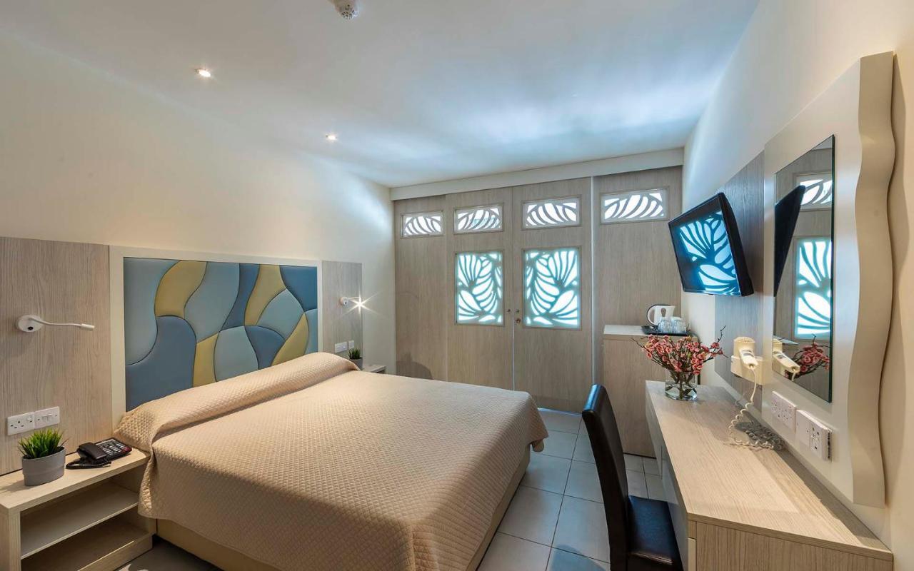 Hotel Tofinis Ayia Napa