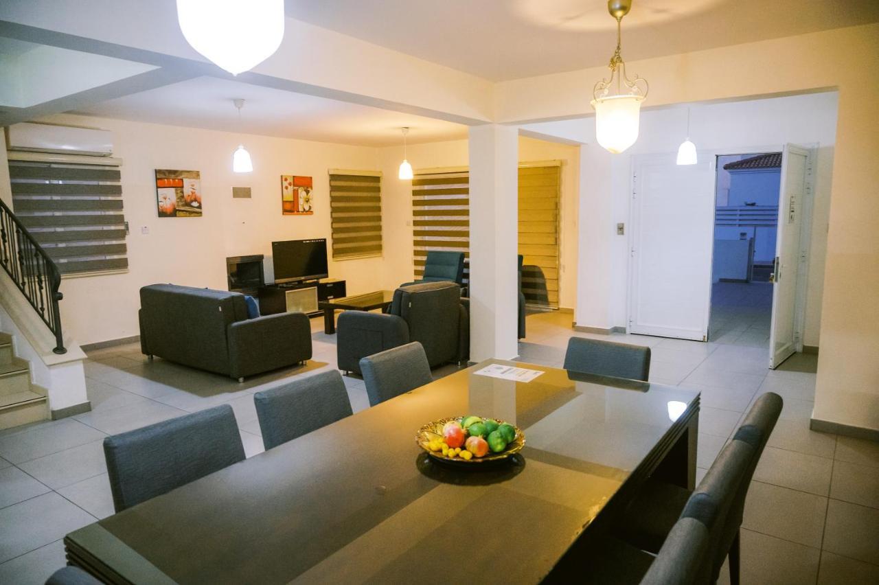 Costa Cornelia Homes Villa