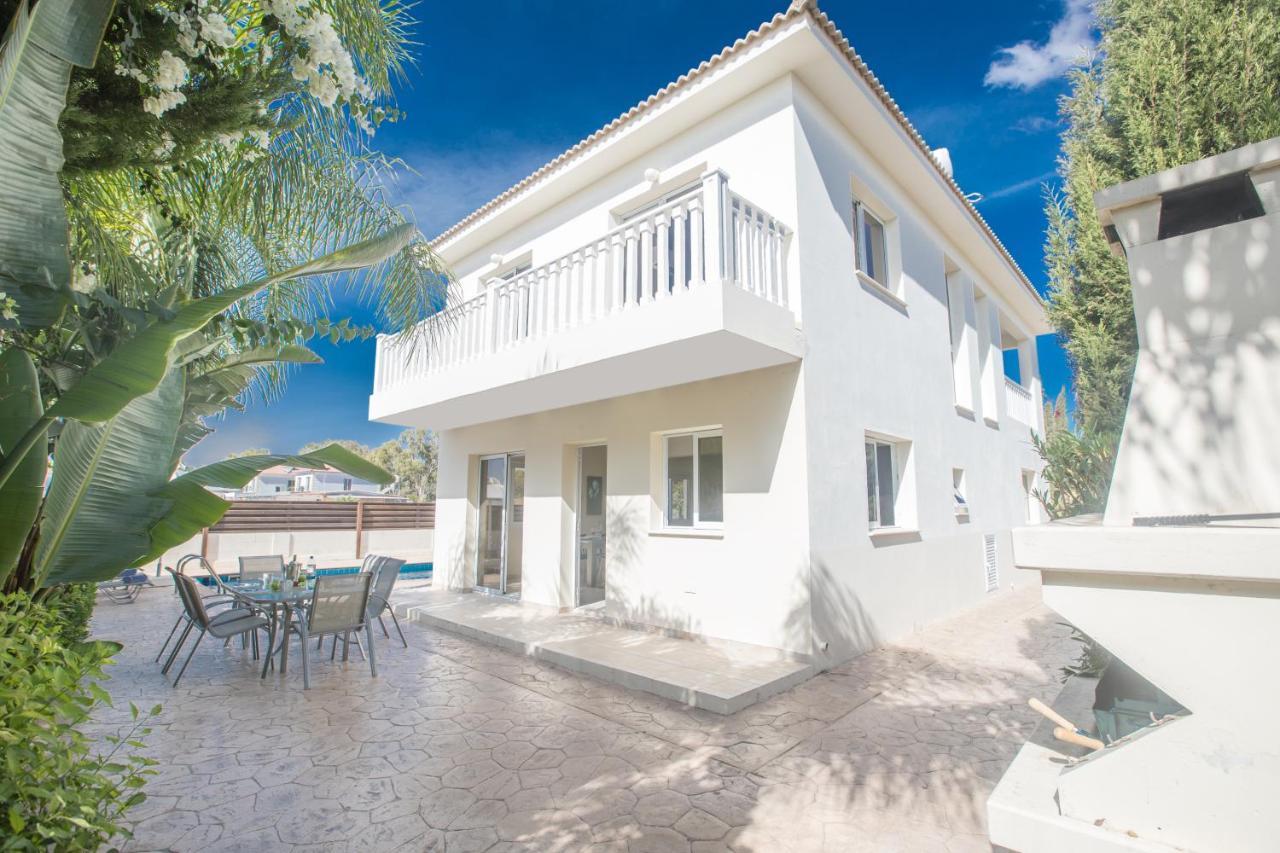 Villa Hara Nissi Villas *