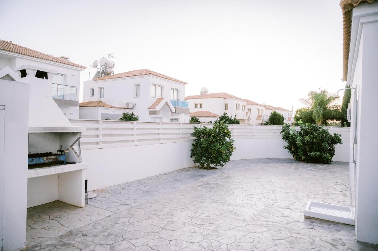 Villa Costa Cornelia Homes *