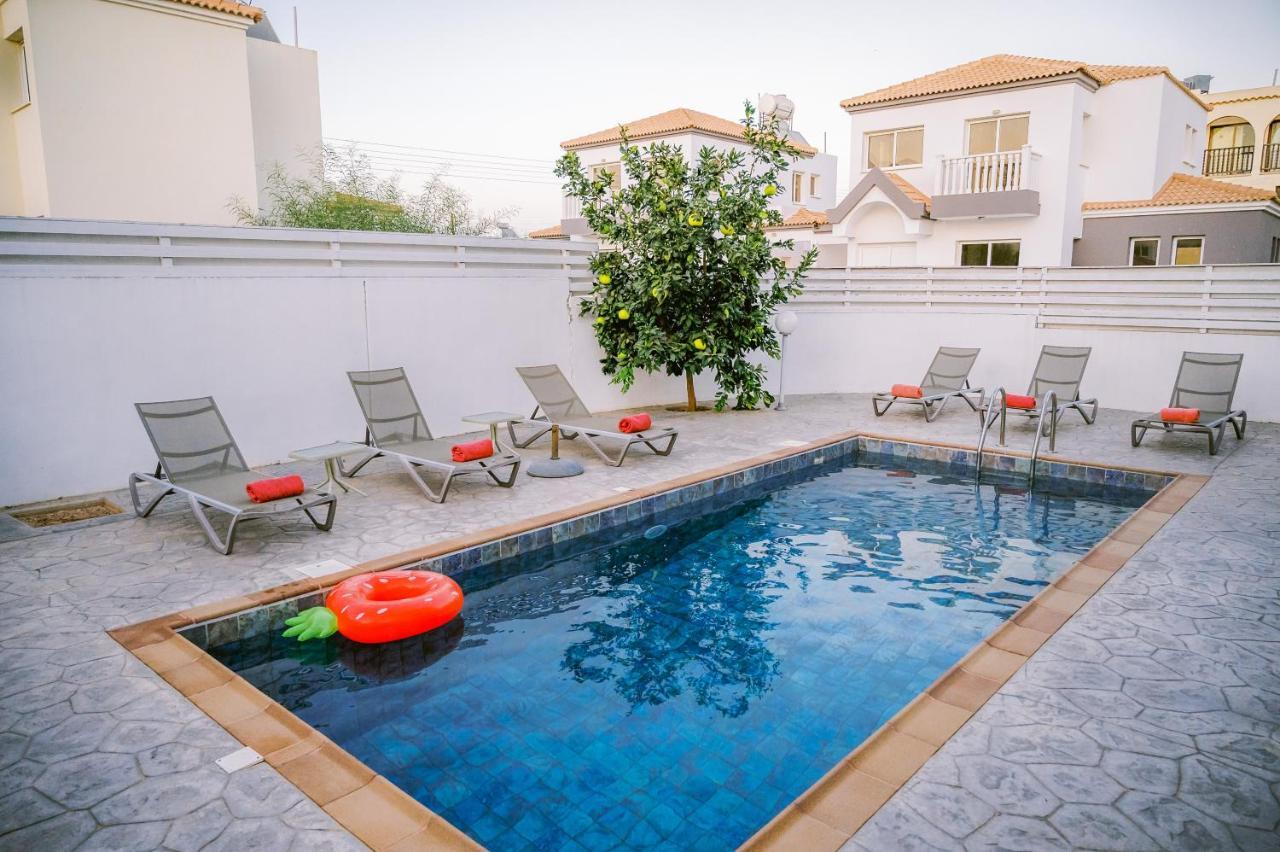 Villa Costa Cornelia Homes *