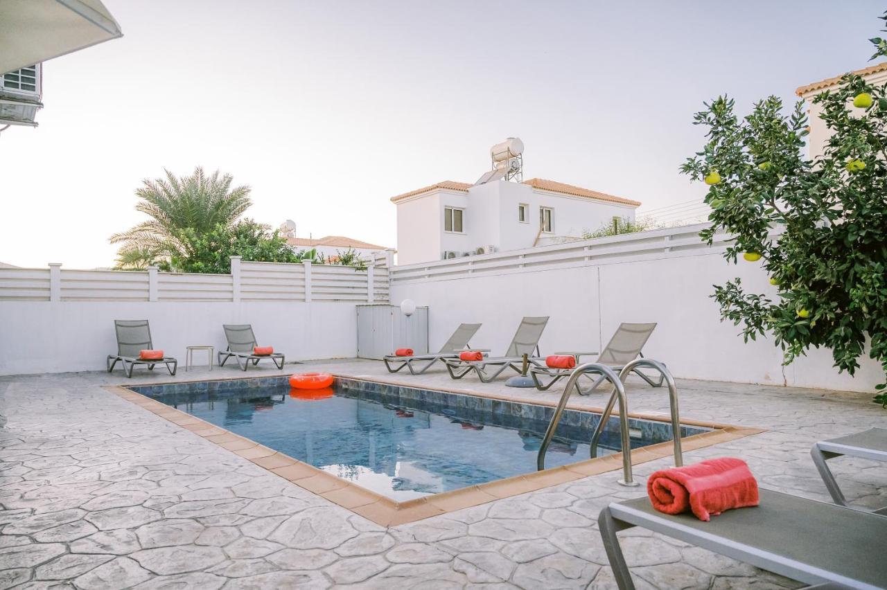 Costa Cornelia Homes Villa