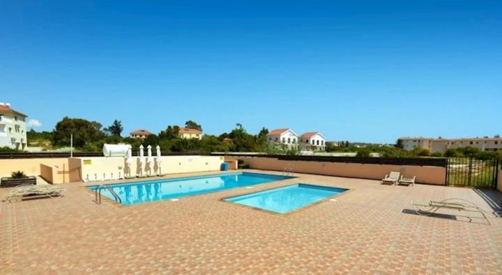 Nissi Golden Sands Free Wifi *