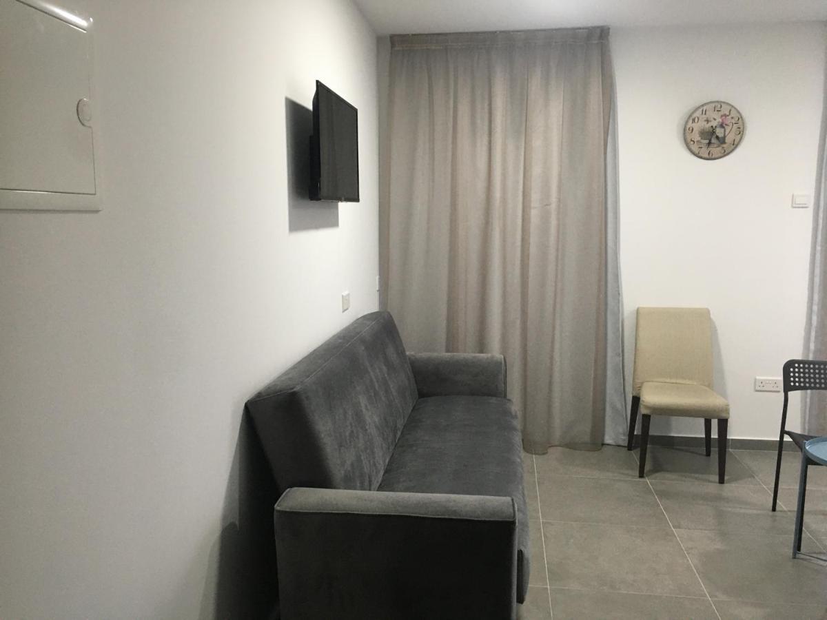 Ellenapa Apts & * Ayia Napa