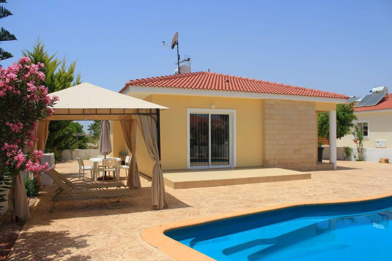 Sunrise Villas 7 *
