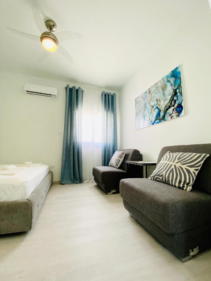 Villa Sandy Bay *