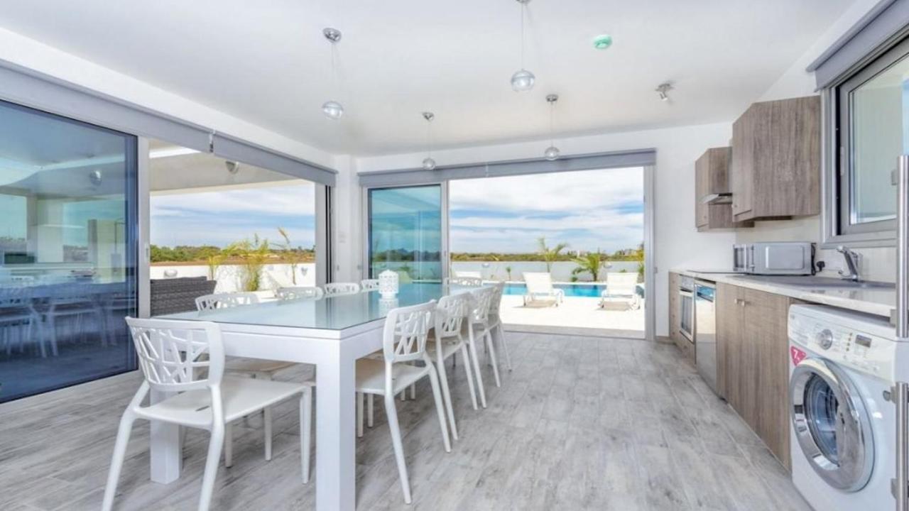 Villa Tzialli Ayia Napa