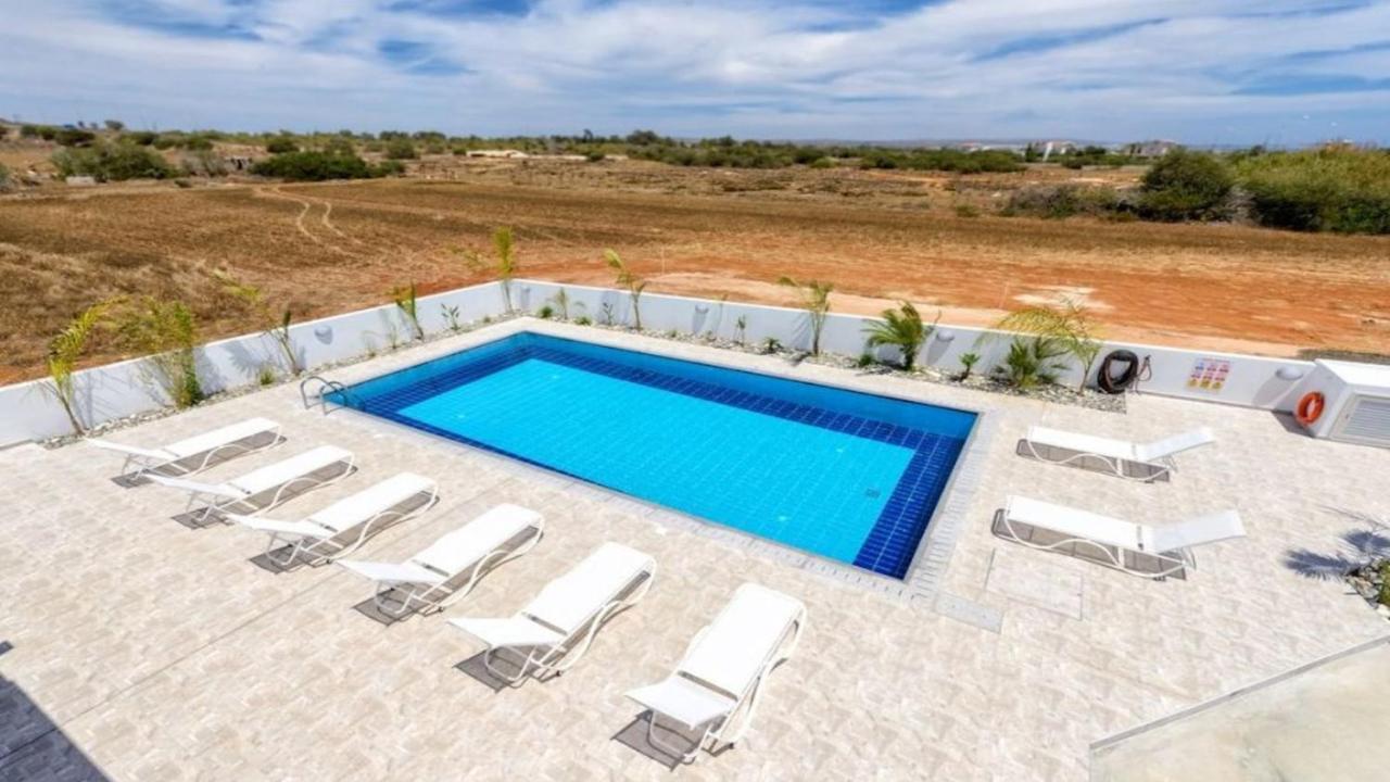 Villa Tzialli Ayia Napa