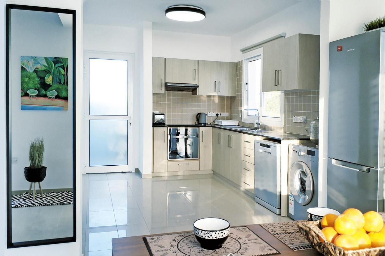 Villa Nissini Nero, 3 Bedroom With Private Pool, 5 Min To The