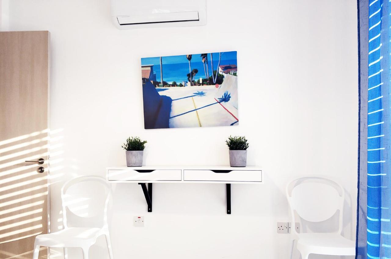 Villa Nissini Blanco, 3 Bedroom With Private Pool, 5 Min To The