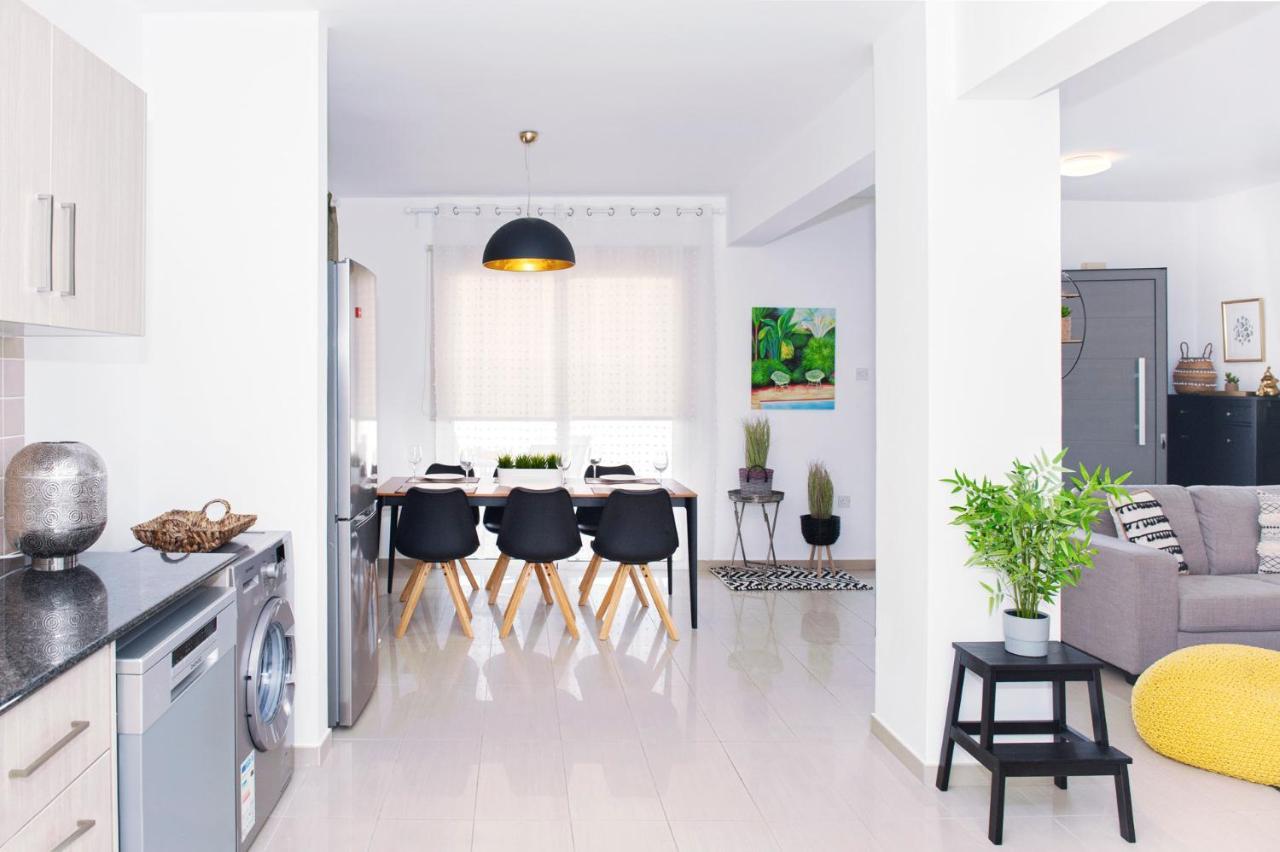 Nissini Nero, 3 Bedroom With Private Pool, 5 Min To The Villa *