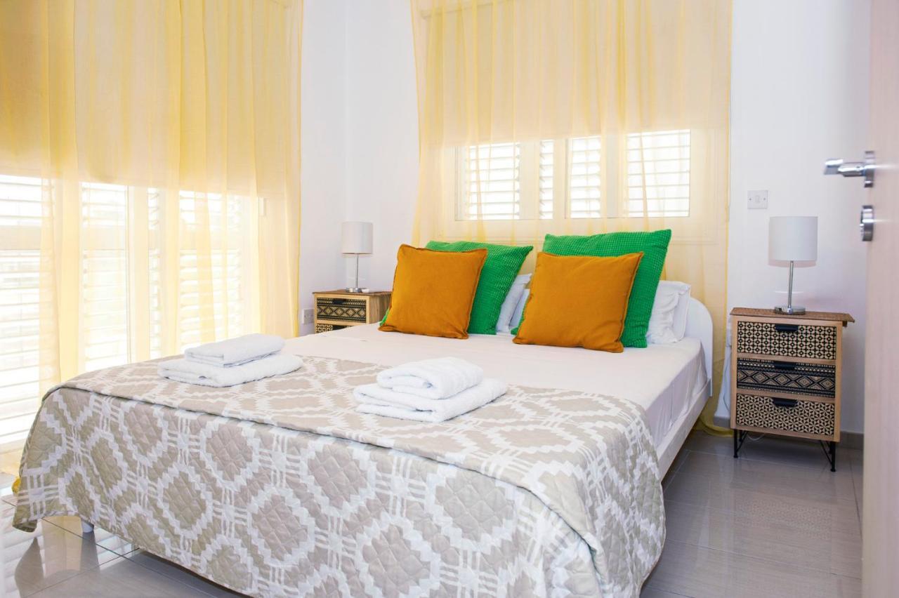 Nissini Nero, 3 Bedroom With Private Pool, 5 Min To The Ayia Napa