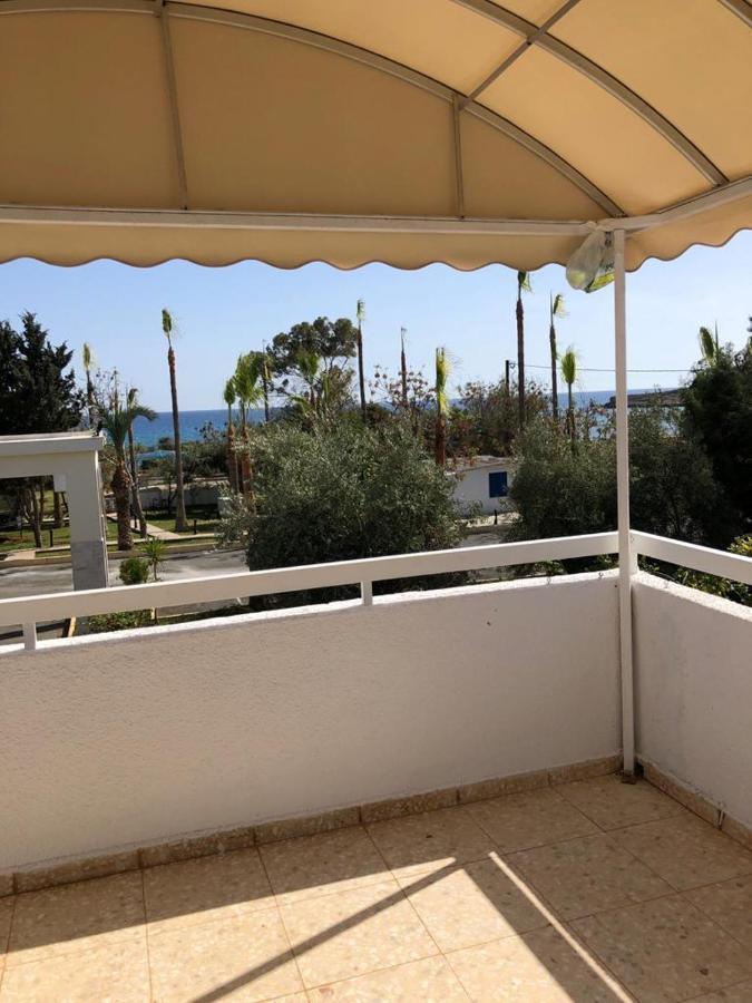 Sea Front Natalia Villa *