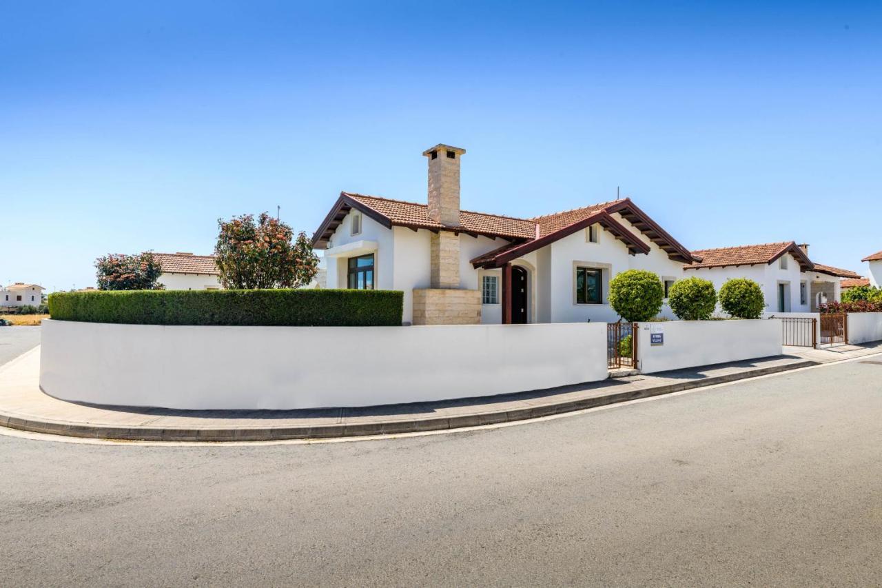 Villa Kymma #16 *