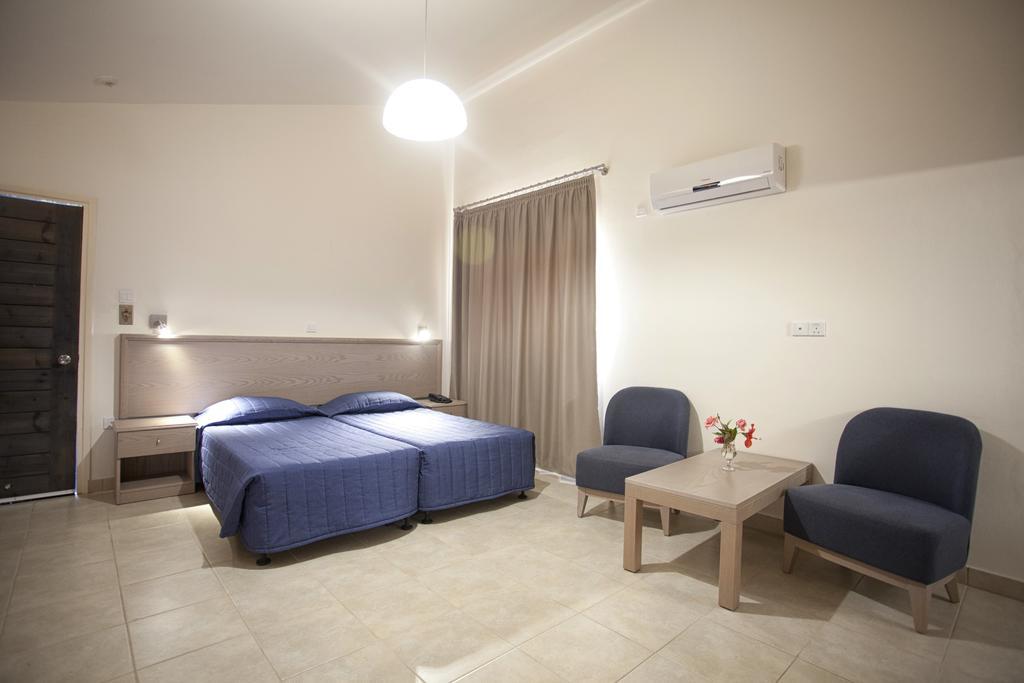 Aparthotel Makronisos Village Agia Napa