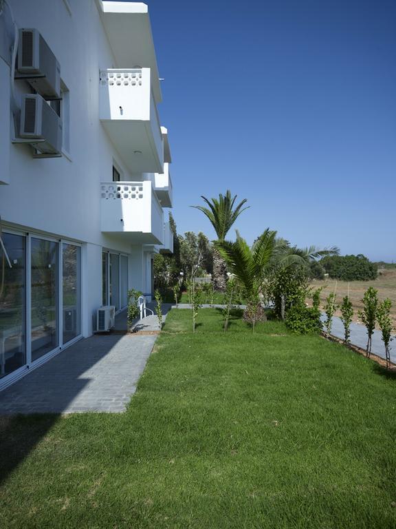 So Aparthotel