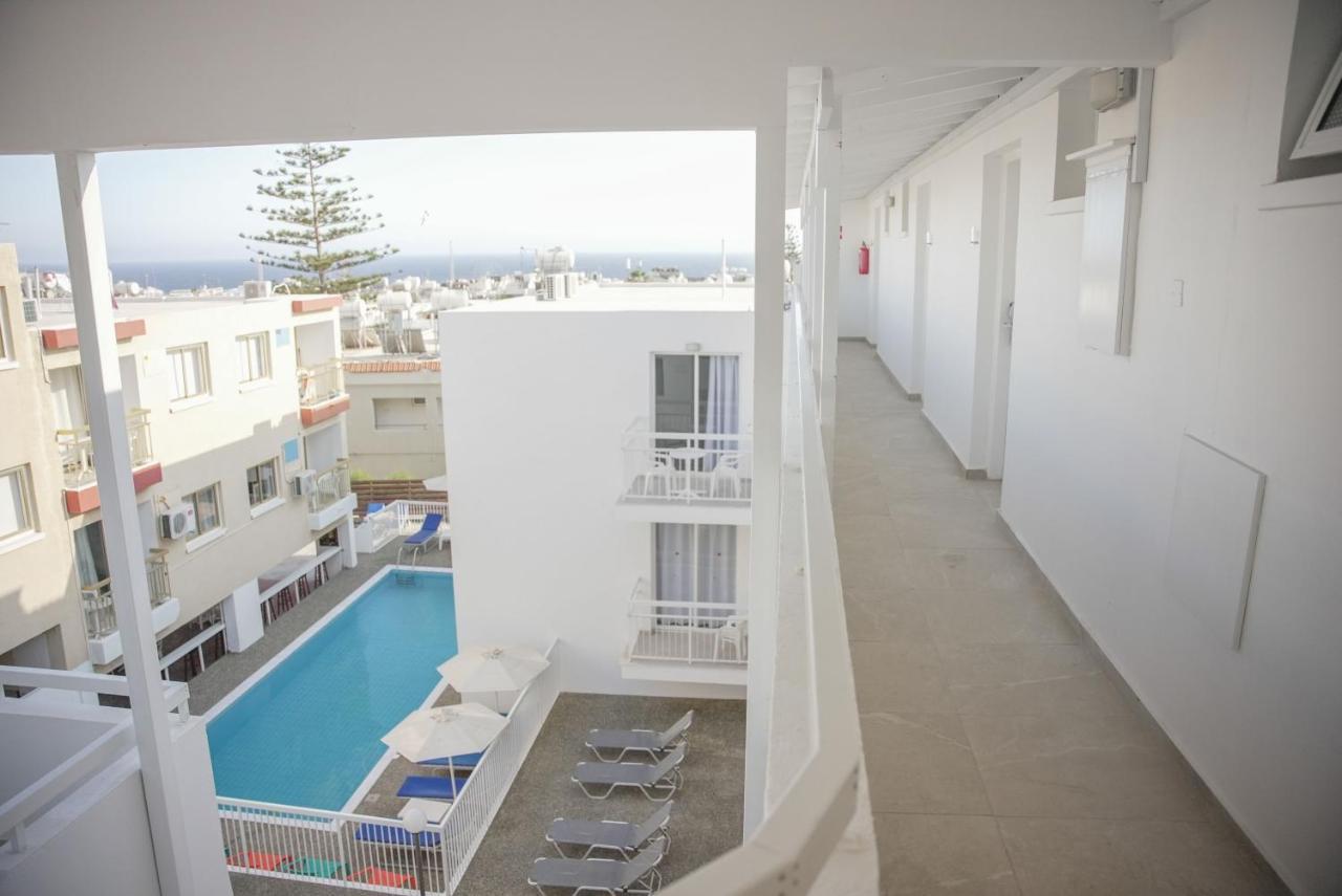 Aparthotel Barbara Apts *