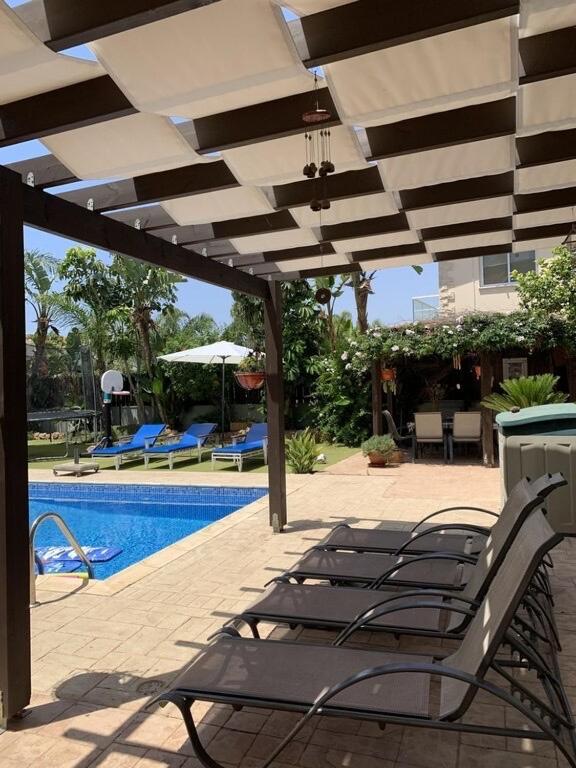 Holiday home Unique Luxurious Ayia Napa