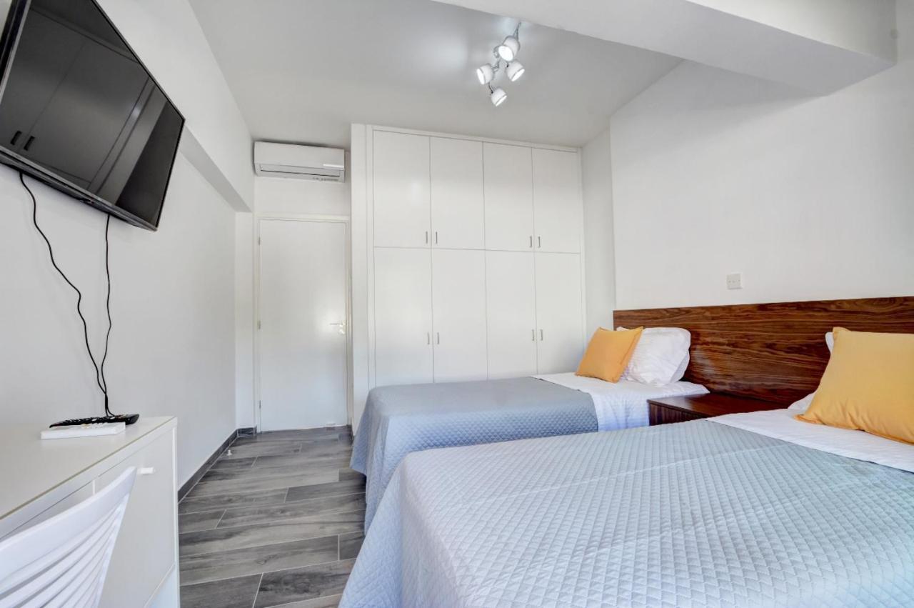 Myhome Delux, 3 Bedroom With Pool Apartment
