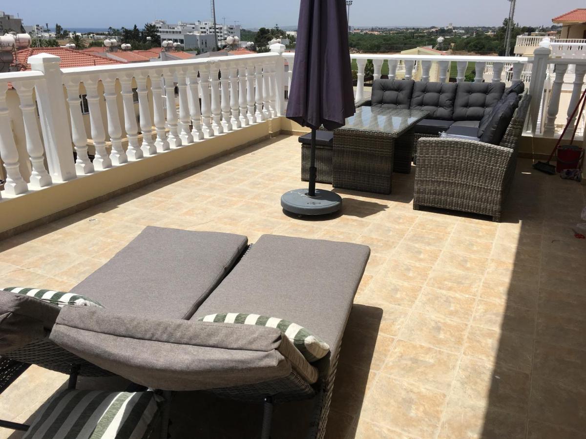 Nissi Golden Sands A1 D24 Corner Penthouse Apartment *