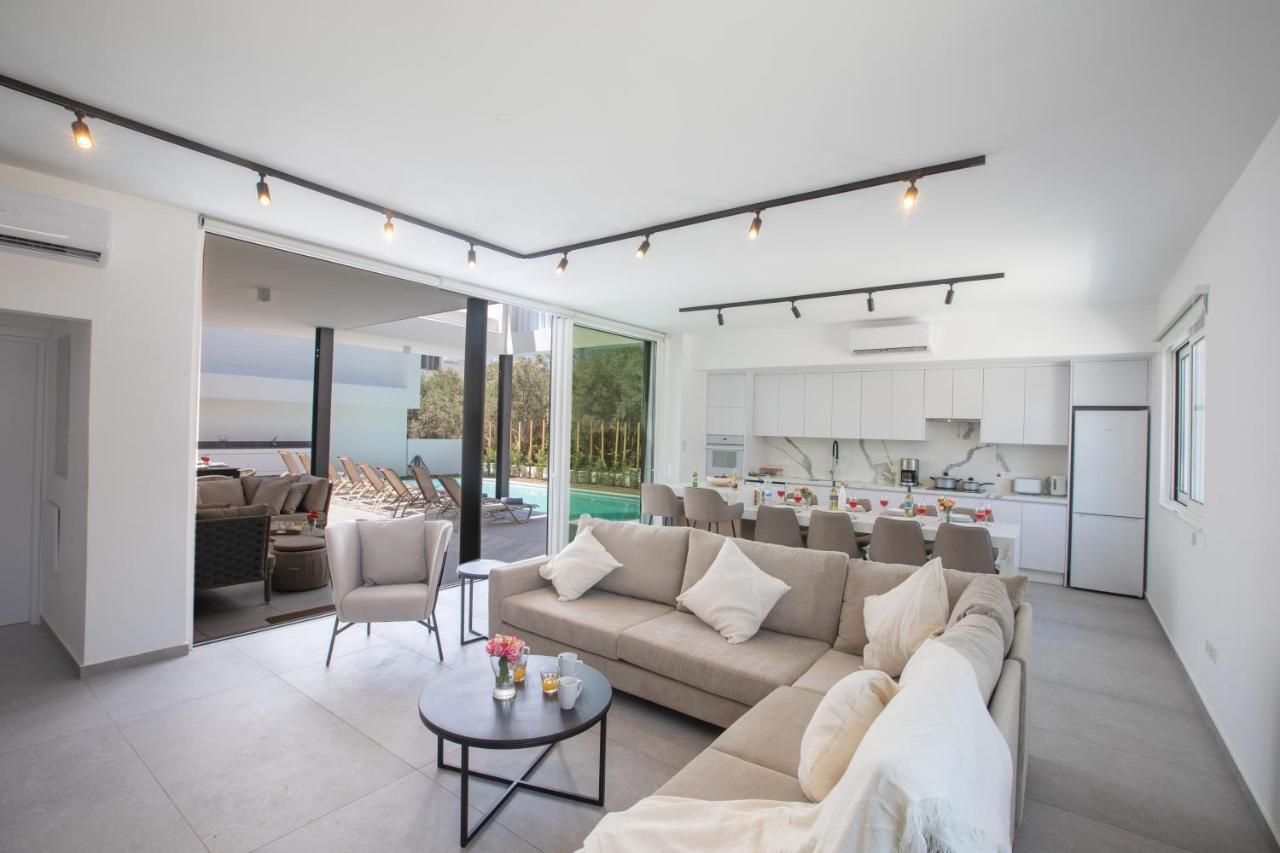 Villa Kube Luxury Ayia Napa