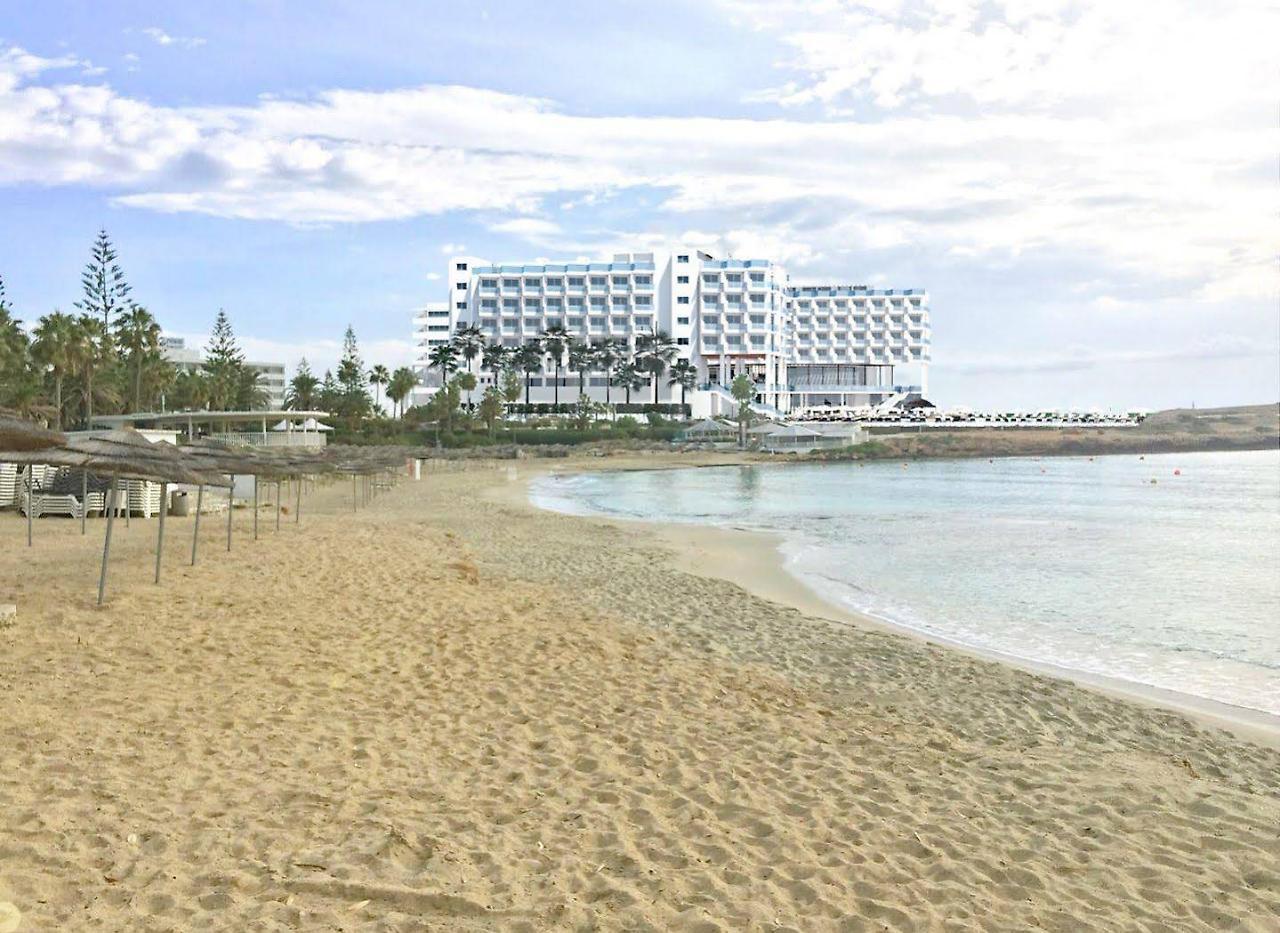 Nissiblu Hotel