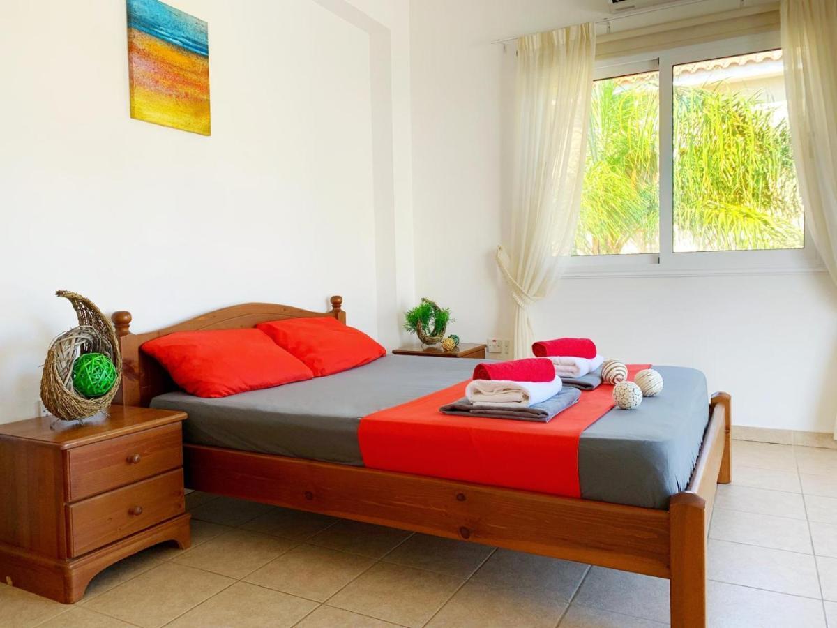 Carilisto Big 4 Bedrooms In Center Of Villa *