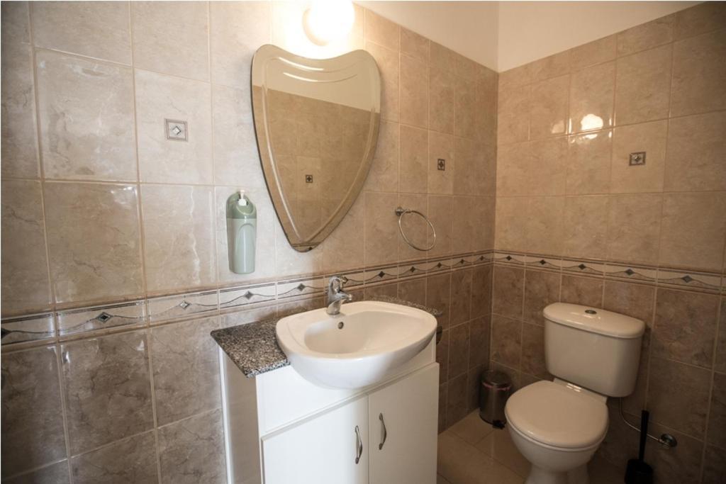 Carilisto Big 4 Bedrooms In Center Of Villa Ayia Napa