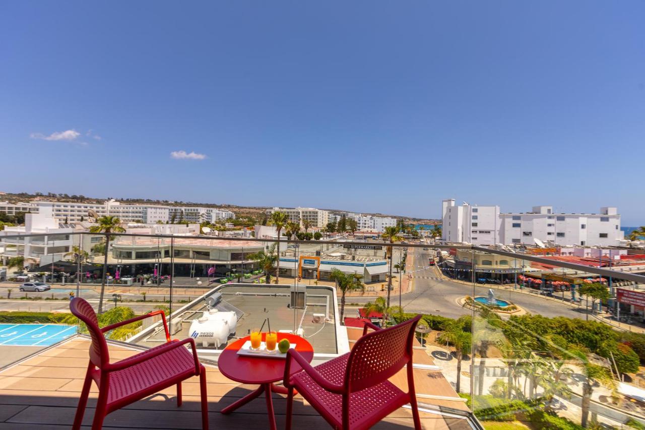 Faros Hotel 4*