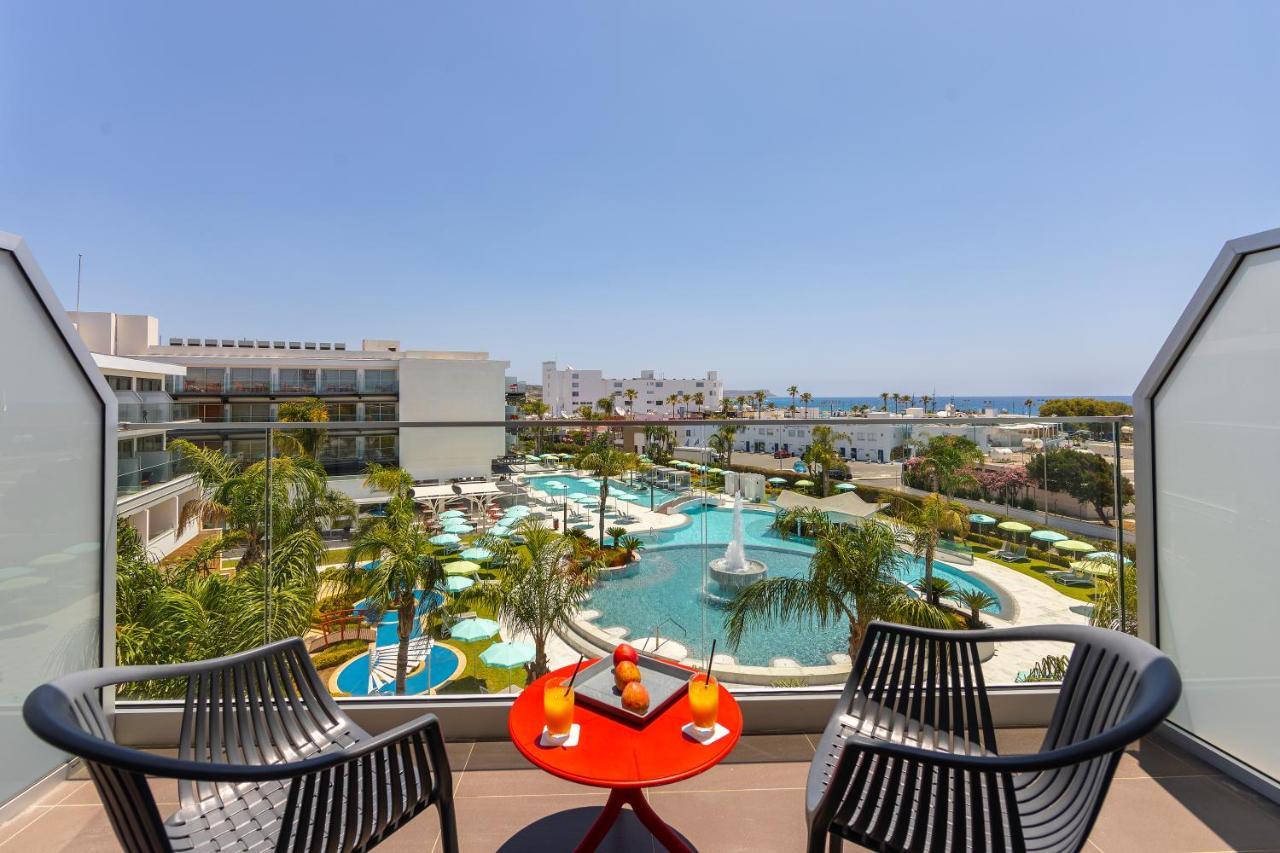 Faros Hotel 4*