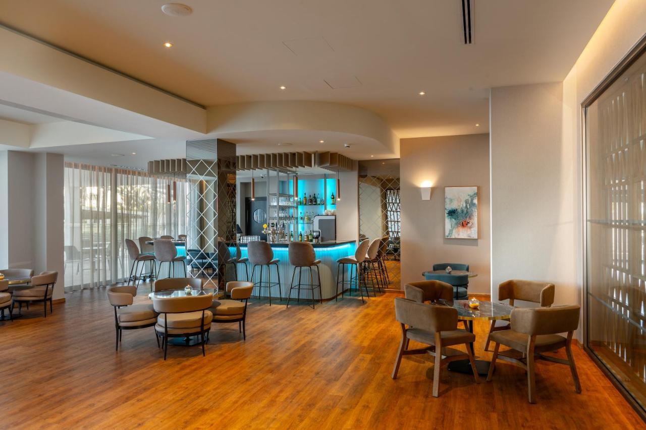 Faros Hotel 4*