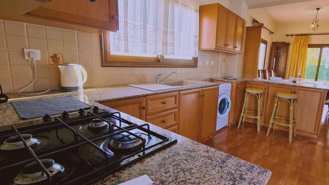 Pernera House Ferienhaus Agia Napa
