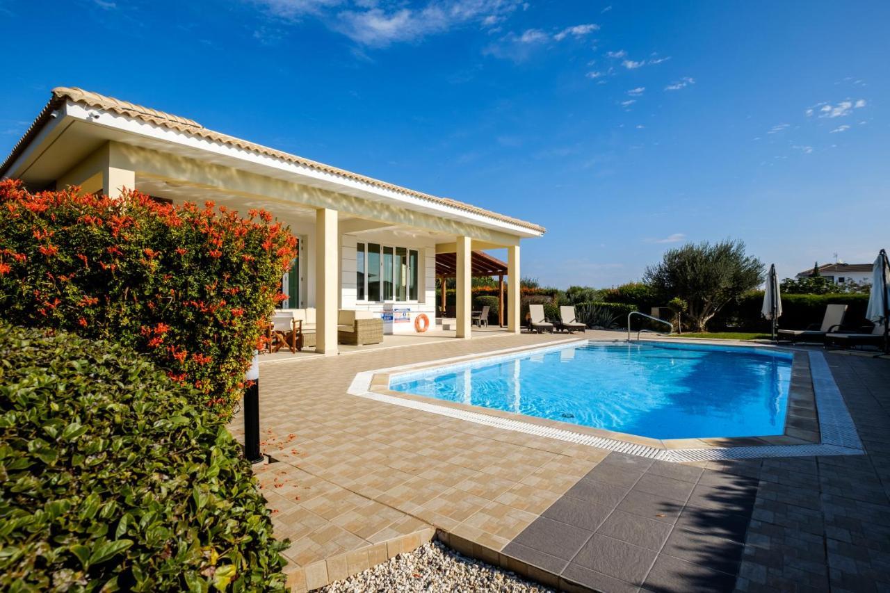 Anastel 2 Villa
