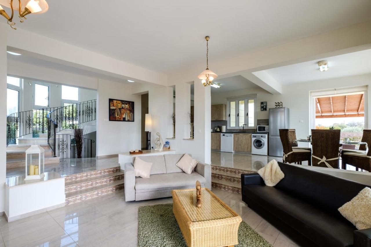 Villa Anastel 2 *