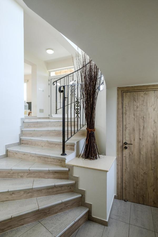 Anastel 2 Villa *