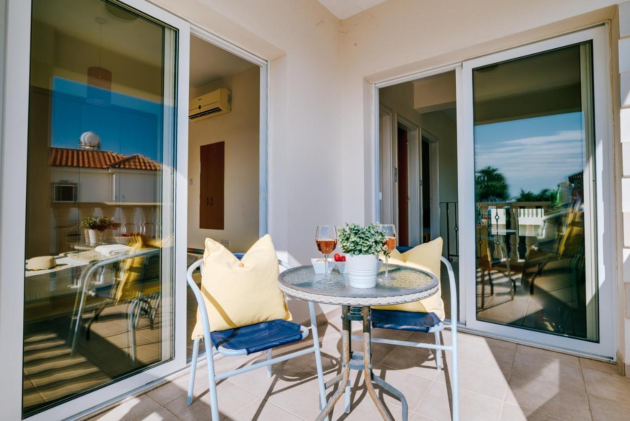 Villa Scarlett *