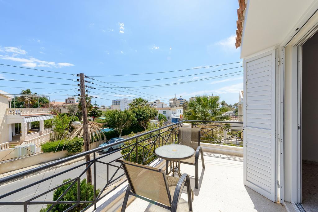 Merab Center Villa Ayia Napa