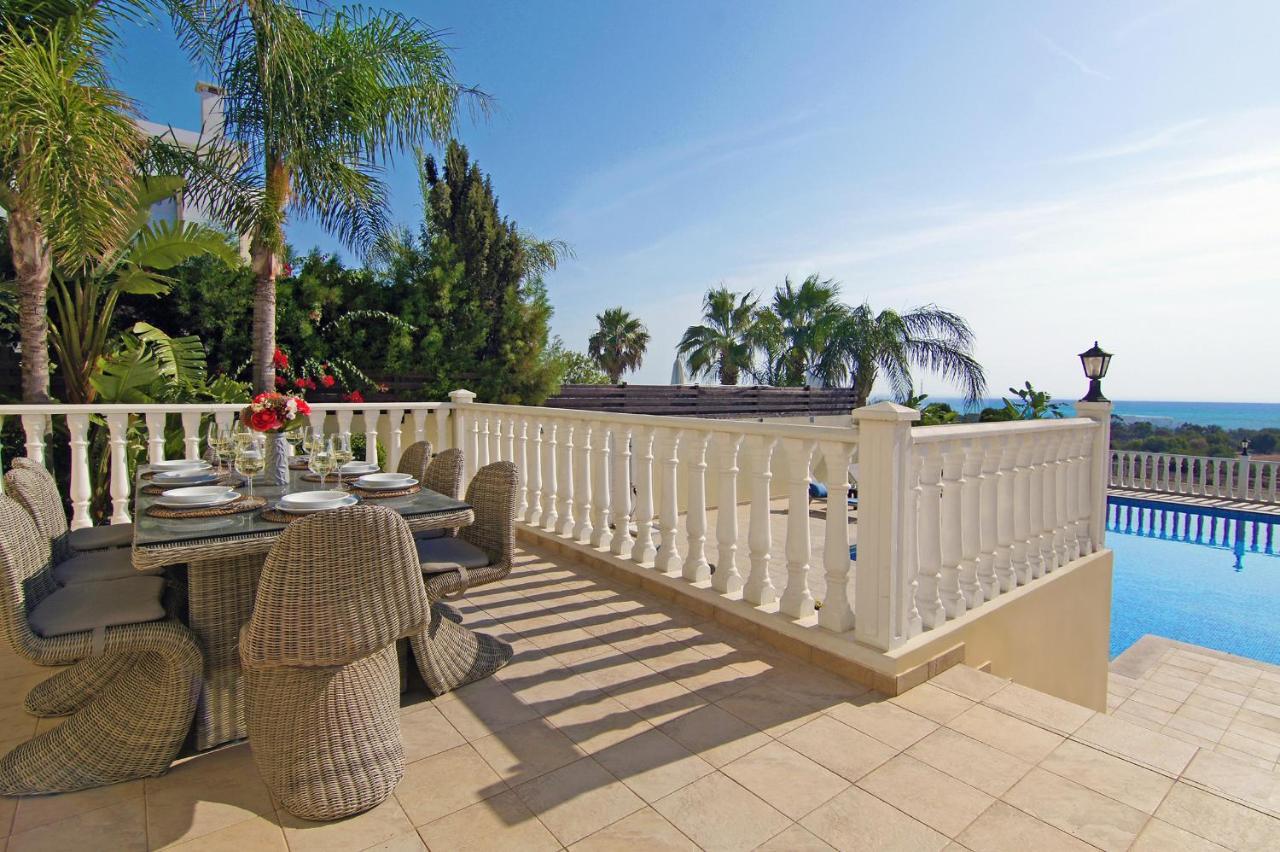 Cleopatra Villa