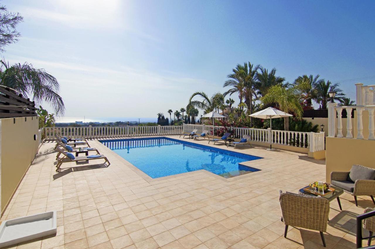 Cleopatra Villa